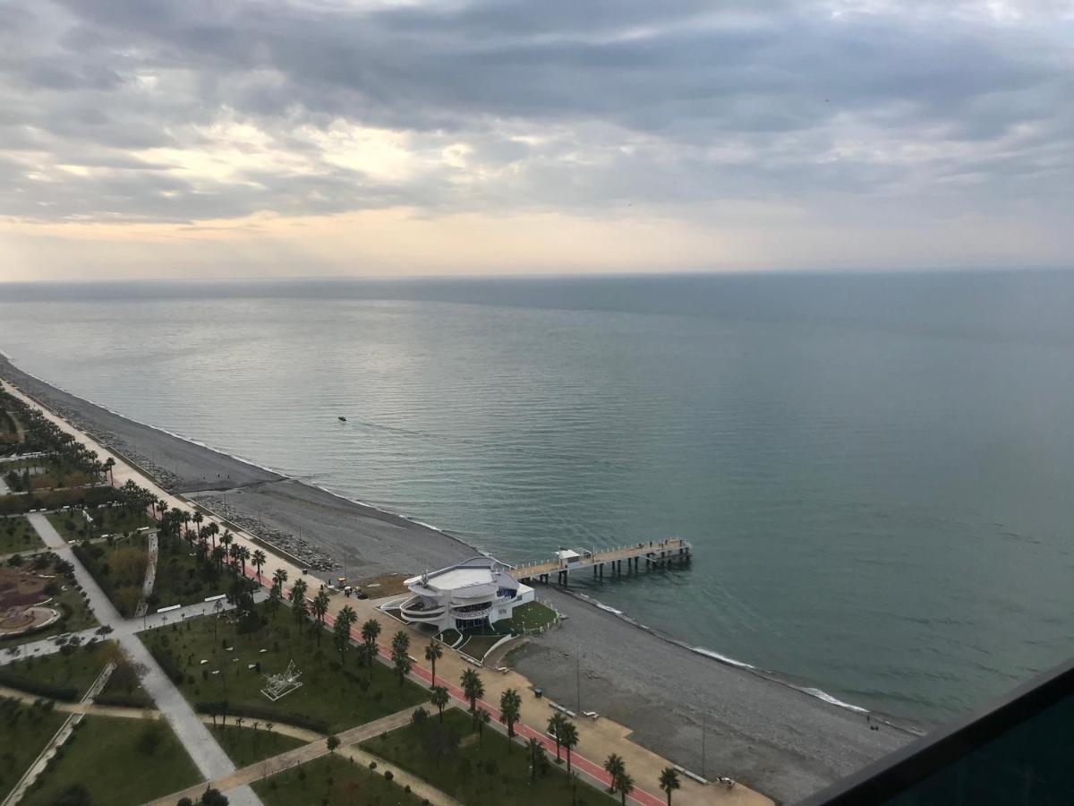 Orbi Beach Garden Batumi Exteriör bild